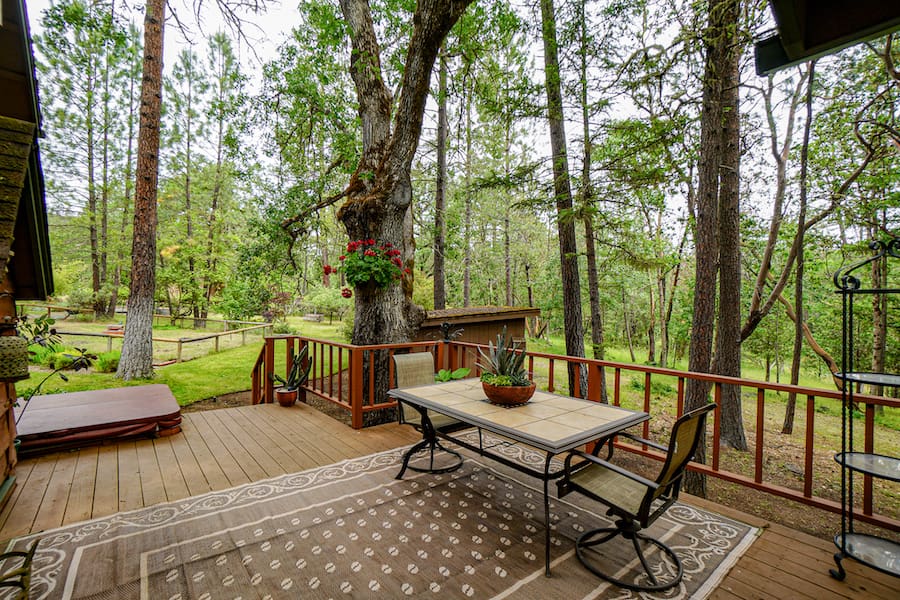 https://oregondreamsrealestate.com/wp-content/uploads/2022/06/DSC07040.jpg